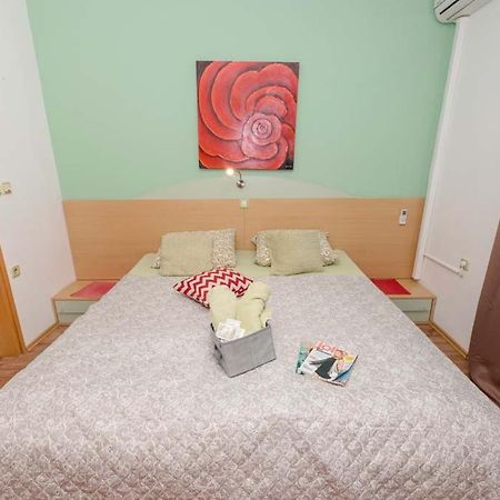 Apartman Precca Supetarska Draga Bagian luar foto